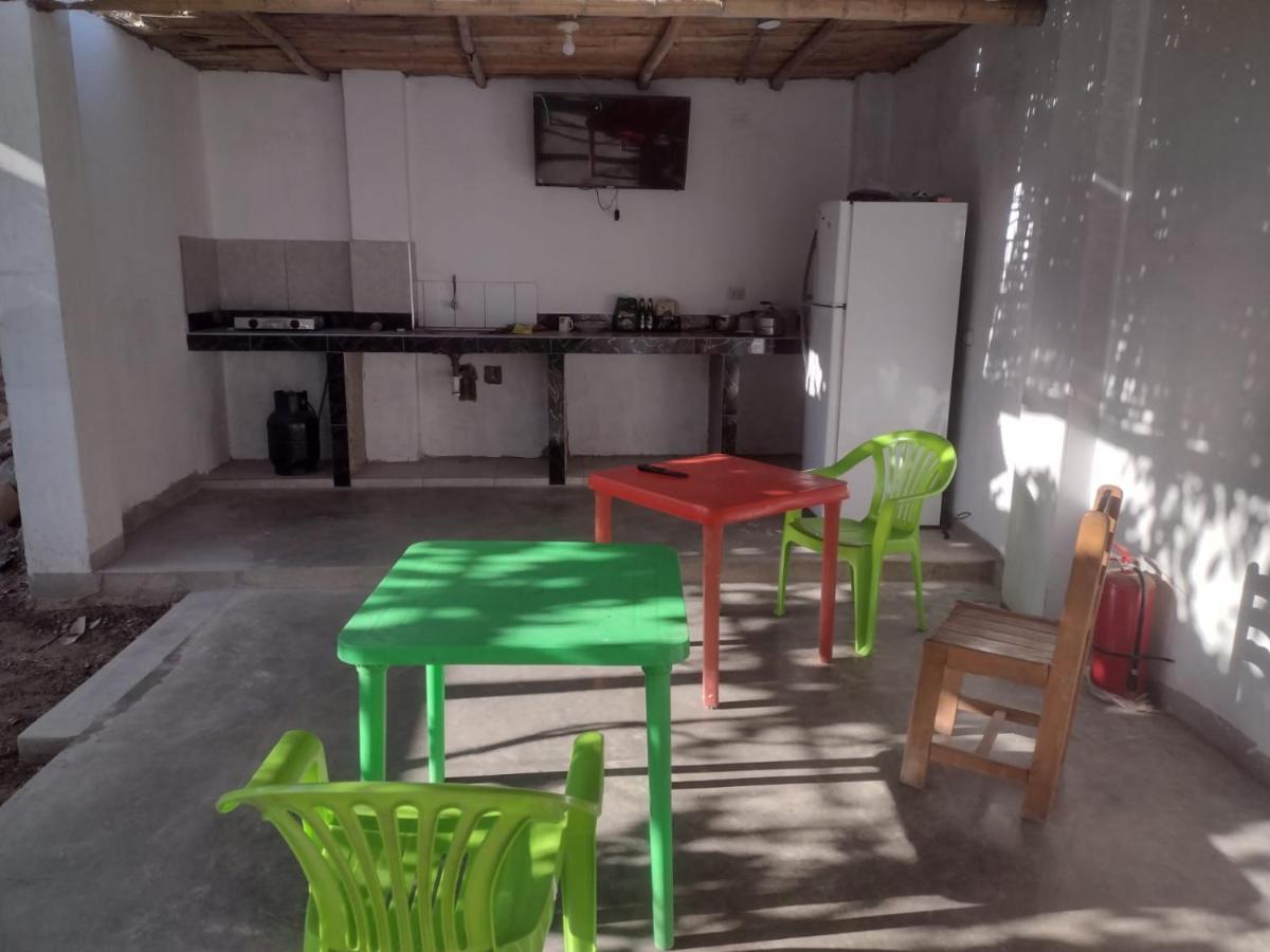Flying Monkey Hostel Nazca Luaran gambar