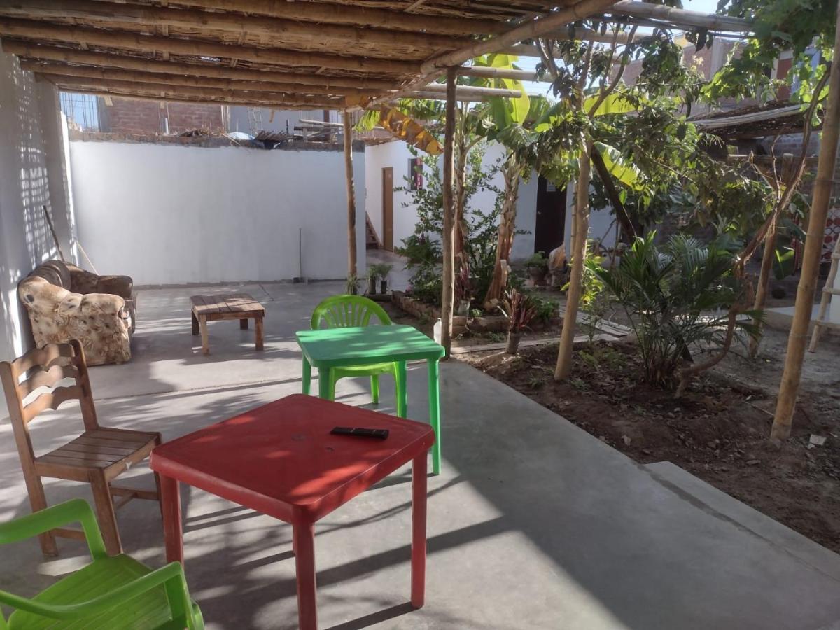 Flying Monkey Hostel Nazca Luaran gambar